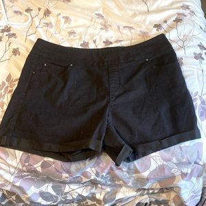 Black stretchy denim shorts. 5 » inseam